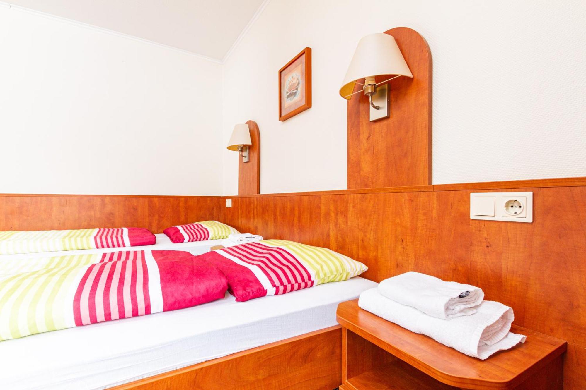 Landhotel Georgshof Hünfeld Cameră foto